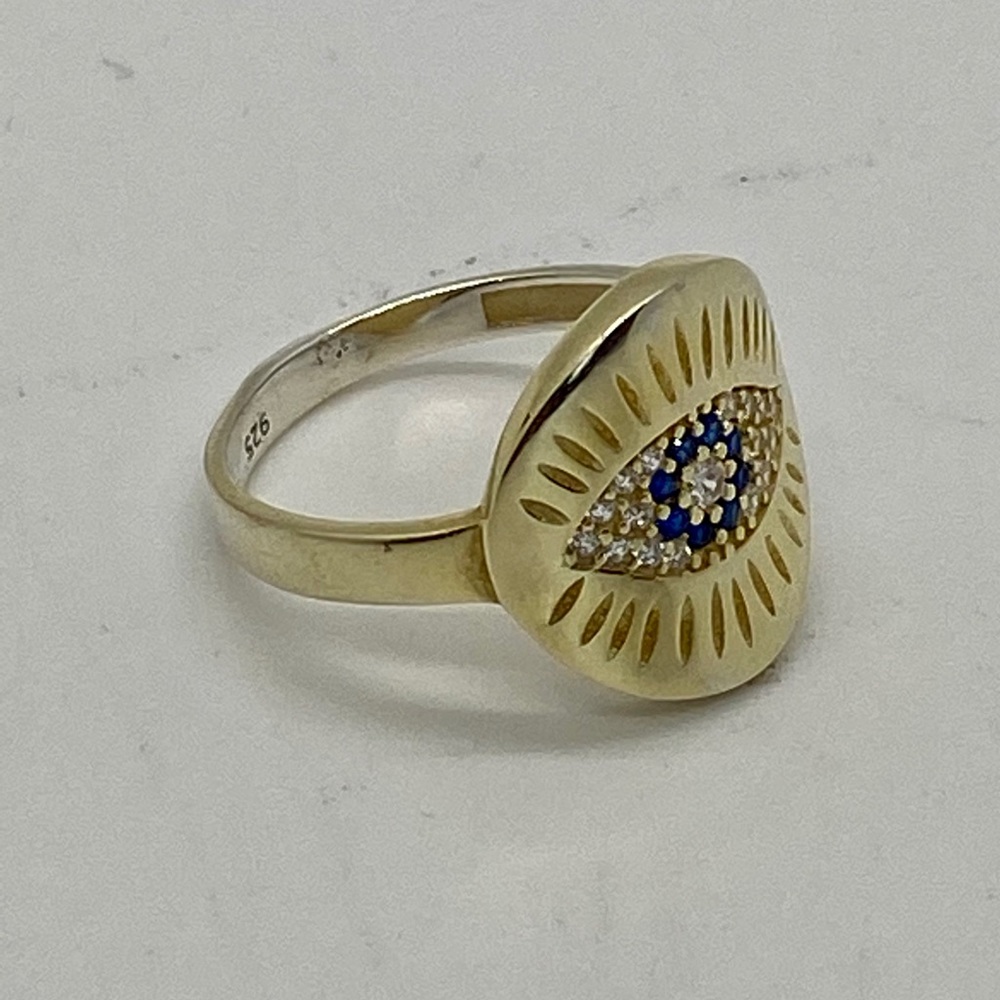Layla Ring! - Picture 9 of 11
